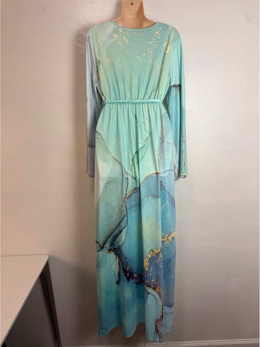 Long Sleeve Maxi Dress with Abstract Aqua and Gold Print - Picture 4 of 13